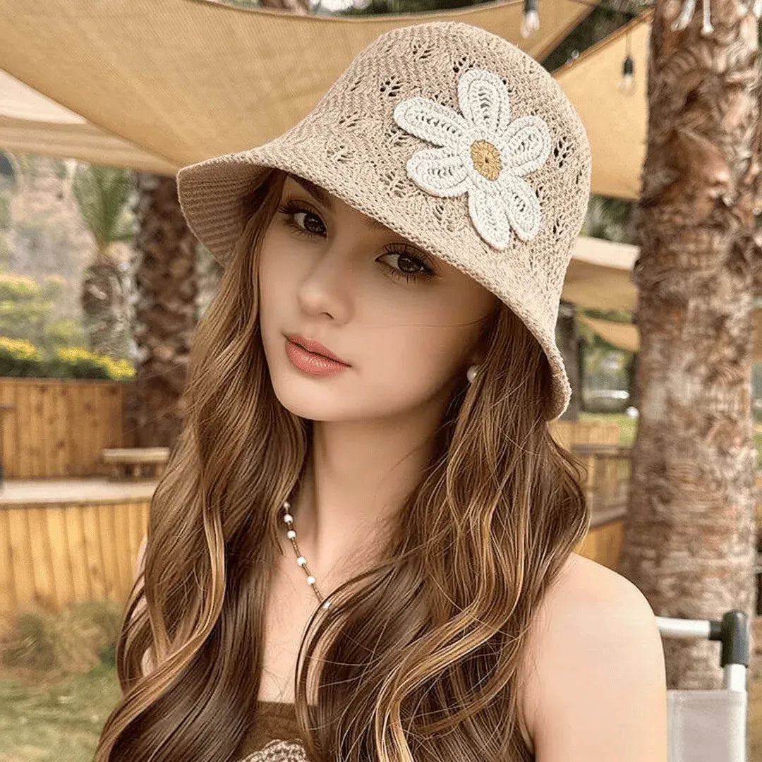 Élégance Florale | Chapeau paille femme brodé style estival pour protection solaire