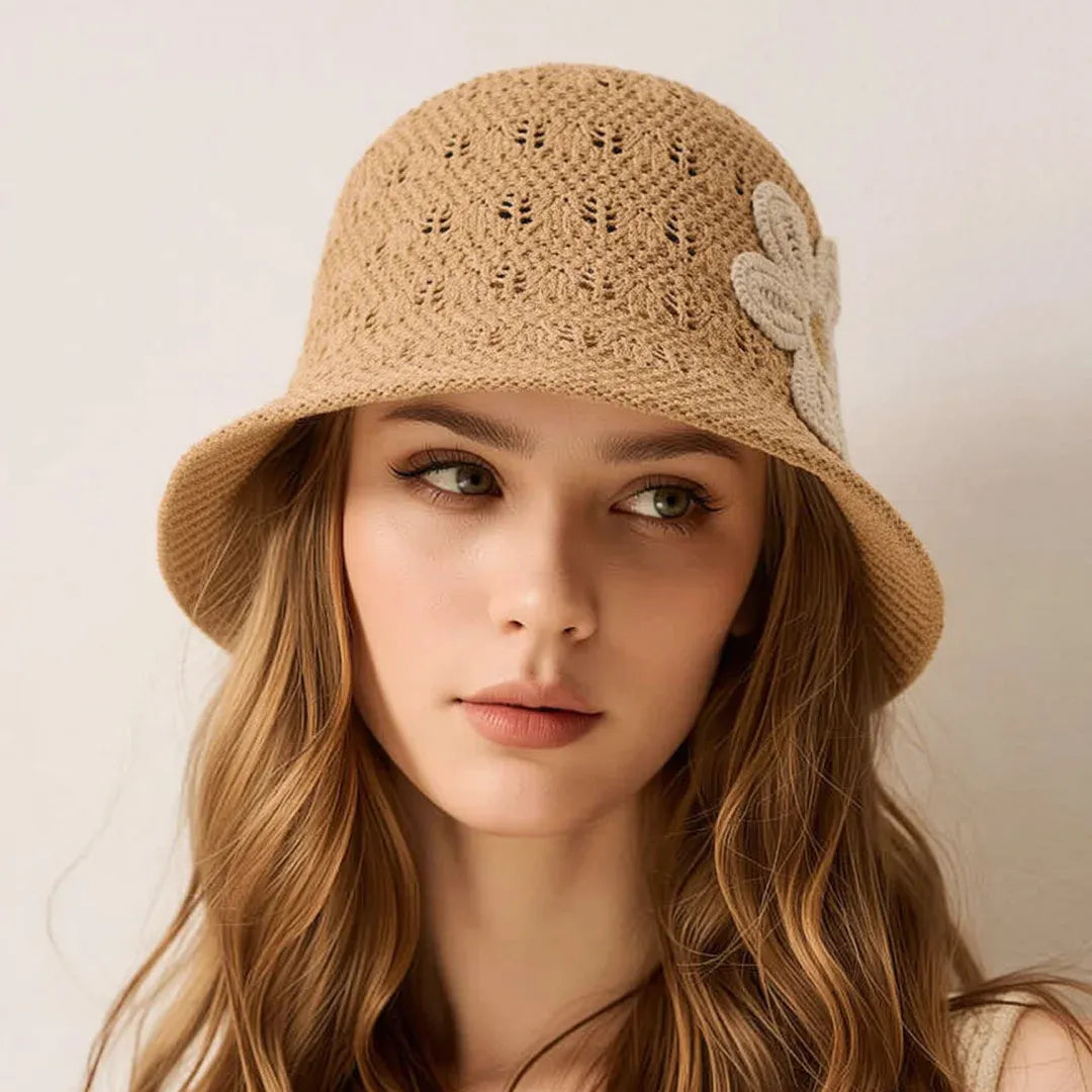 Élégance Florale | Chapeau paille femme brodé style estival pour protection solaire