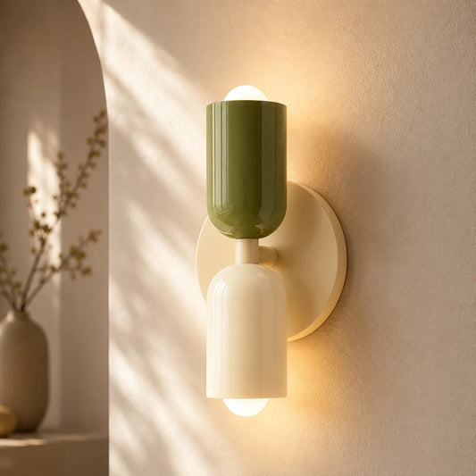 Lunéa™ Nordique | Élégante applique murale LED pour les salons