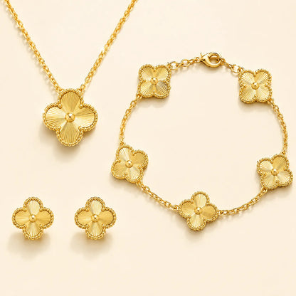 Bracelet Trèfle Ambre Ajustable | Bijou Élégant et Hypoallergénique