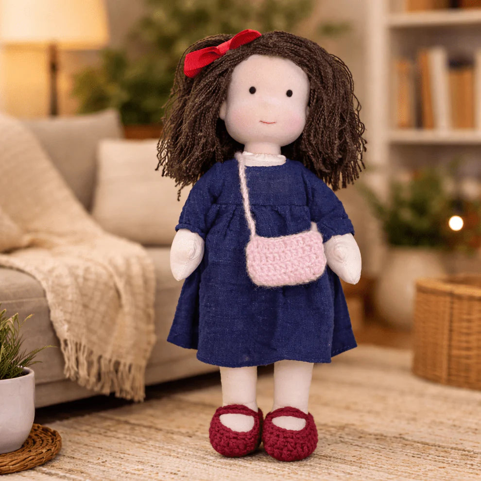 Poupée Waldorf Elora | Poupée faite main en coton doux 28 cm