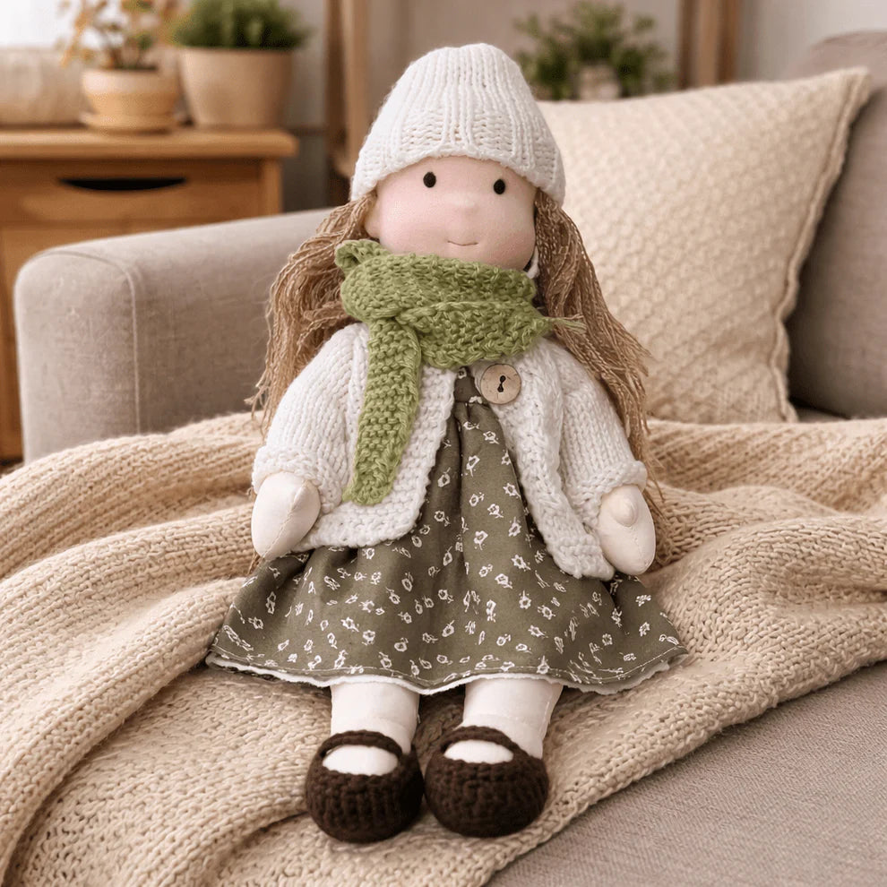 Poupée Waldorf Elora | Poupée faite main en coton doux 28 cm
