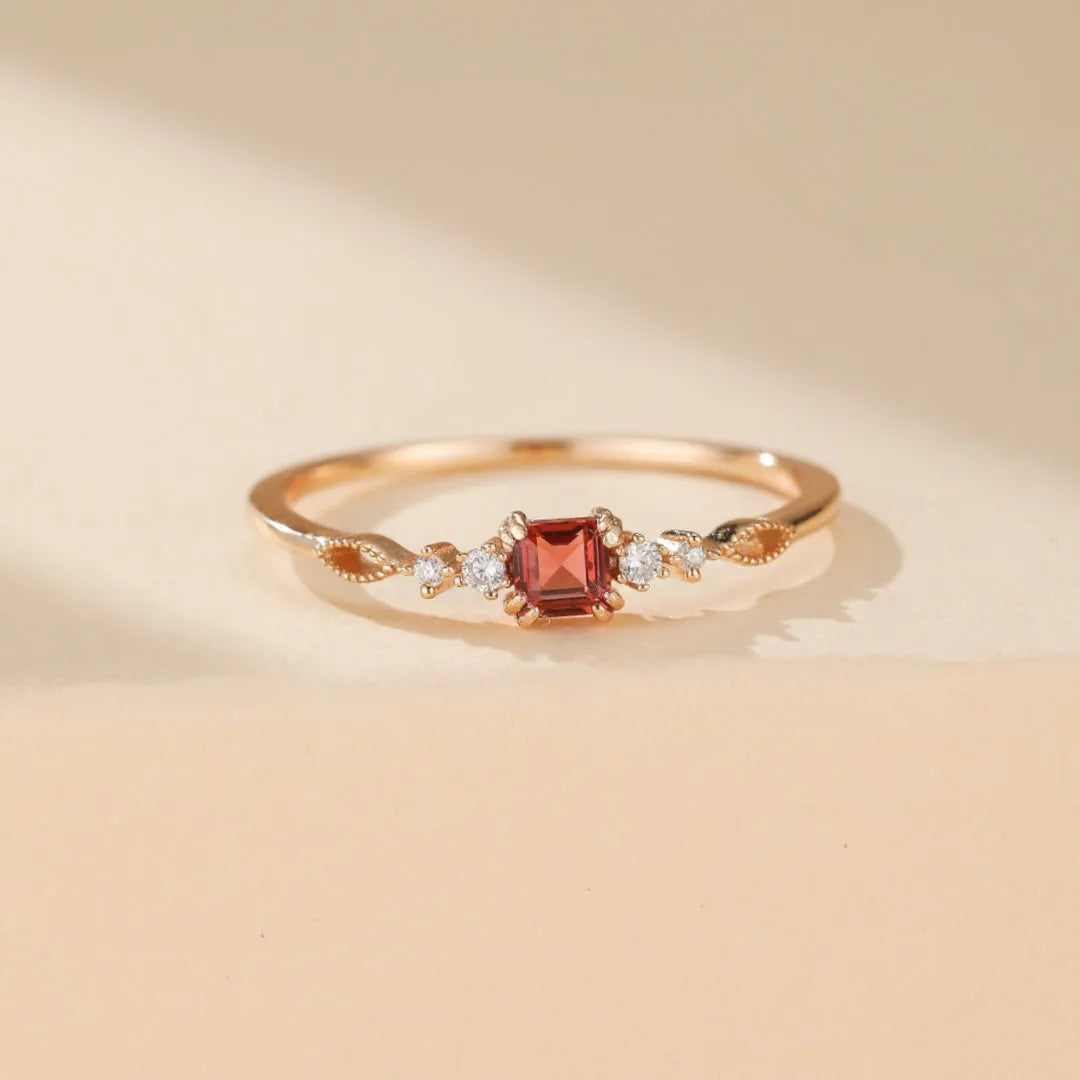 Bague Éclat Grenatique | Bague femme en grenat et argent 925 plaqué or