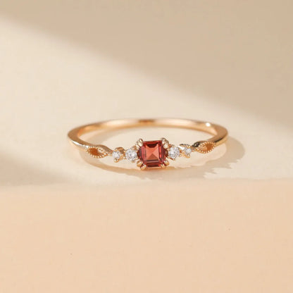 Bague Éclat Grenatique | Bague femme en grenat et argent 925 plaqué or