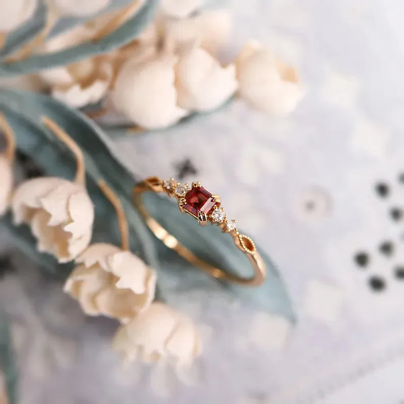 Bague Éclat Grenatique | Bague femme en grenat et argent 925 plaqué or