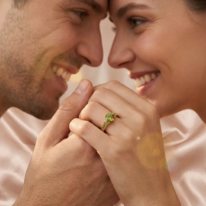 Bague Olivine | Bague pour femme en zircon vert olive, couleur or, sertissage à griffes